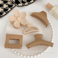 Solid na mga kulay Elegant Geometric Flower Hair Claw Clip